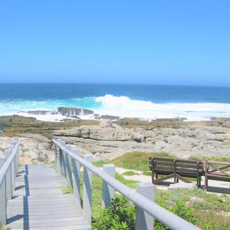 הוילה Beachfront House - Hermanus Whale View מראה חיצוני תמונה