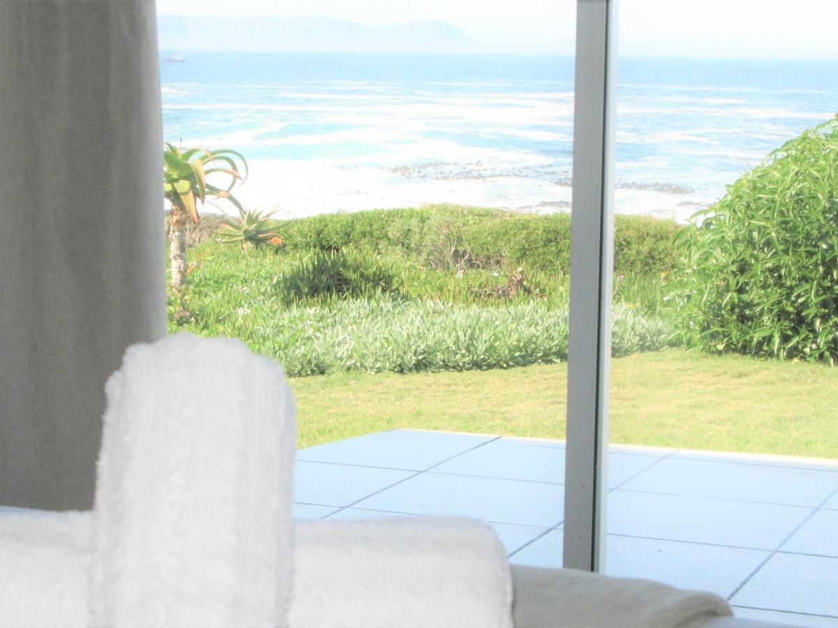הוילה Beachfront House - Hermanus Whale View מראה חיצוני תמונה