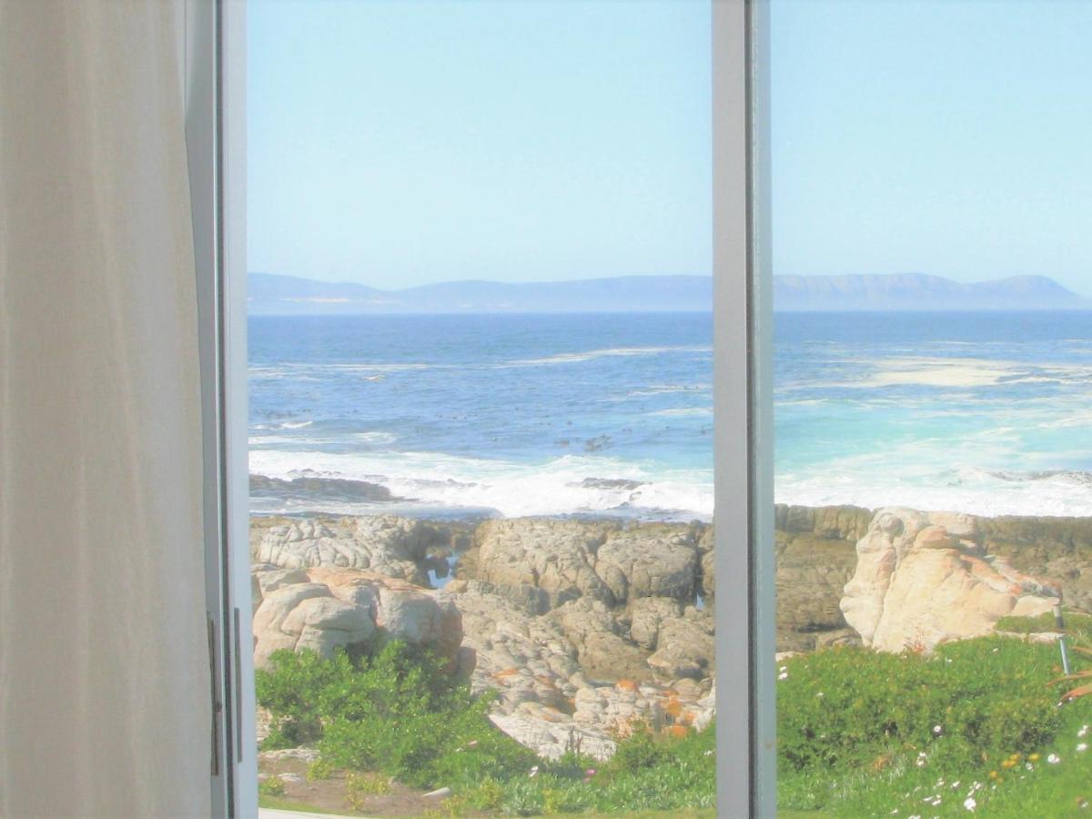 הוילה Beachfront House - Hermanus Whale View מראה חיצוני תמונה